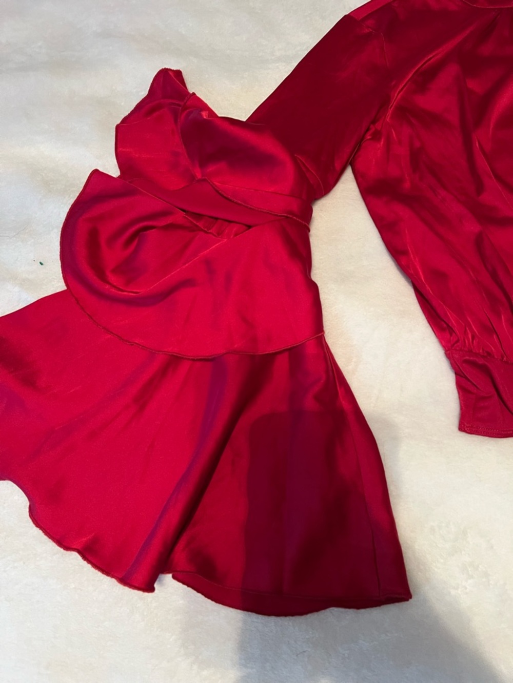 Fashion Nova Red Tiered Ruffle Sleeve Bodysuit - Picture 4 of 8